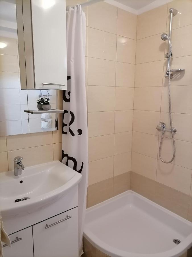 Apartmani Marijana 罗佐瓦克 外观 照片